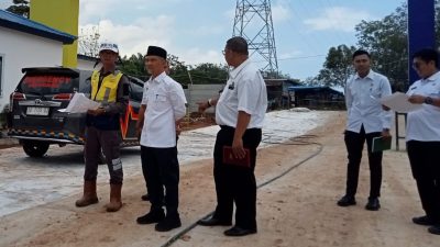 Wakil Bupati Kaur Abdul Hamid, S.Pd.I meninjau progres pembangunan Sekolah Rakyat Terpadu 14 Kabupaten Kaur di Desa Cucupan yang ditarget rampung Juni 2026.