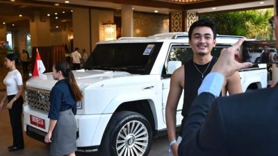 Kehadiran kendaraan taktis Maung yang digunakan Presiden Prabowo Subianto selama mengikuti rangkaian KTT ke-48 ASEAN di Cebu, Filipina, sukses mencuri perhatian para delegasi dan warga setempat.