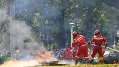 Menko Polkam juga melakukan reaktivasi Desk Koordinasi Penanggulangan Karhutla Tahun 2026 sebagai tindak lanjut Instruksi Presiden Nomor 3 Tahun 2020 tentang Penanggulangan Kebakaran Hutan dan Lahan.