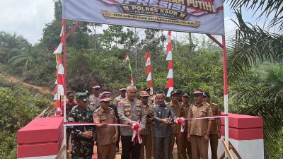 Kapolres Kaur Resmikan Jembatan Merah Putih Presisi di Desa Gunung Kaya, Perkuat Akses dan Aktivitas Masyarakat